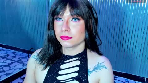 Snapshot of vicky_hot_x chatting on June 2, 2026, 1:02 pm online show from June 2, 2026, 1:02 pm