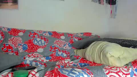 Snapshot of vicky_hotteei chatting on December 23, 2024, 12:19 pm vicky manuela online show from December 23, 2024, 12:19 pm