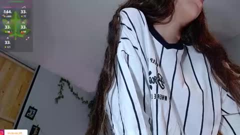 Victoria   online show from October 29, 2025, 7:37 pm