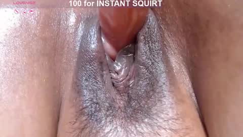 vickytera777 online show from October 5, 2025, 2:48 pm