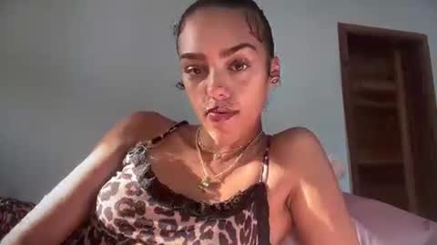 Snapshot of vickyyyx chatting on April 26, 2026, 9:01 pm Goddess Victory online show from April 26, 2026, 9:01 pm