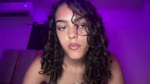 Snapshot of vickyyyx chatting on May 27, 2026, 3:03 am Goddess Victory online show from May 27, 2026, 3:03 am