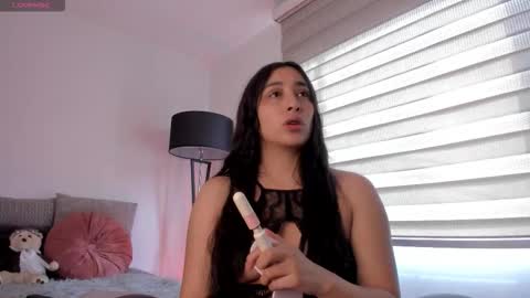 Snapshot of vico_sweety chatting on November 30, 2025, 1:37 pm Victoria online show from November 30, 2025, 1:37 pm