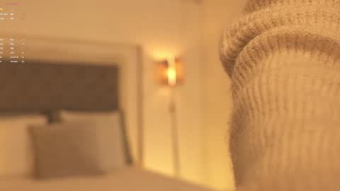         online show from December 16, 2024, 12:16 pm