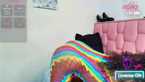 Snapshot of victoria_aphril chatting on October 1, 2025, 3:34 am Victoria online show from October 1, 2025, 3:34 am