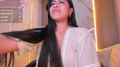 Snapshot of victoria_b_ chatting on September 24, 2025, 8:17 am victoria_b_ online show from September 24, 2025, 8:17 am