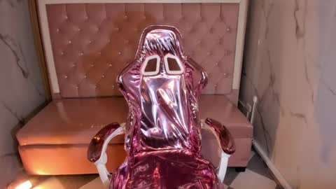 Snapshot of victoria_b_ chatting on September 30, 2025, 8:03 pm victoria_b_ online show from September 30, 2025, 8:03 pm