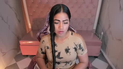 Snapshot of victoria_b_ chatting on October 1, 2025, 8:04 pm victoria_b_ online show from October 1, 2025, 8:04 pm