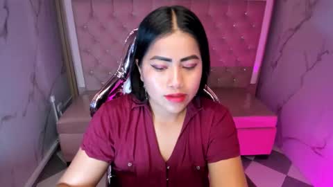 Snapshot of victoria_b_ chatting on October 16, 2025, 8:21 pm victoria_b_ online show from October 16, 2025, 8:21 pm