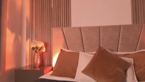 VIC online show from September 20, 2025, 12:17 pm