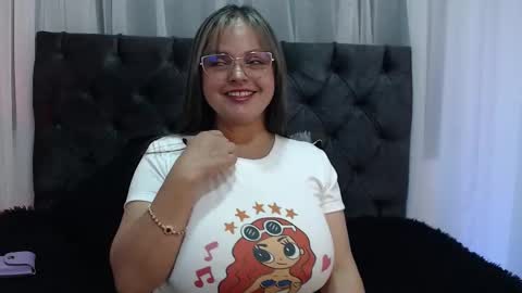 Snapshot of victoria_cherry_ chatting on September 22, 2025, 11:45 am victoria_cherry_ online show from September 22, 2025, 11:45 am