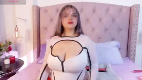 Snapshot of victoria_cherry_ chatting on June 22, 2026, 11:40 am victoria_cherry_ online show from June 22, 2026, 11:40 am