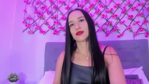 Snapshot of victoria_cooper3 chatting on January 18, 2025, 4:10 pm valentina online show from January 18, 2025, 4:10 pm