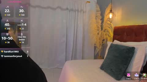 victoria online show from September 29, 2025, 7:51 pm