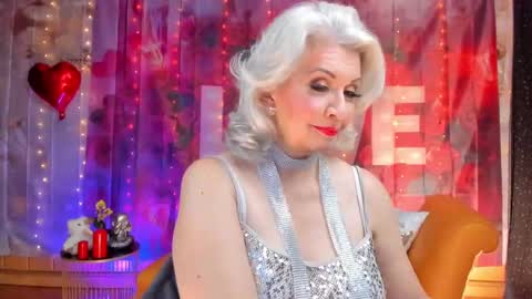 Snapshot of victoria_dior chatting on February 2, 2025, 7:25 pm diorvictoria9 online show from February 2, 2025, 7:25 pm