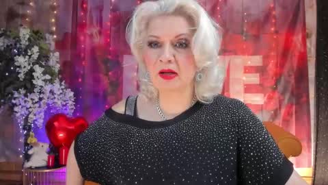 Snapshot of victoria_dior chatting on February 11, 2025, 6:33 pm diorvictoria9 online show from February 11, 2025, 6:33 pm