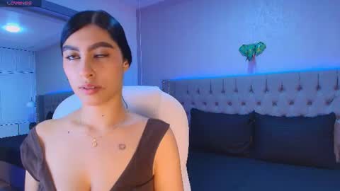 Snapshot of victoria_ellington chatting on June 14, 2026, 11:34 am online show from June 14, 2026, 11:34 am