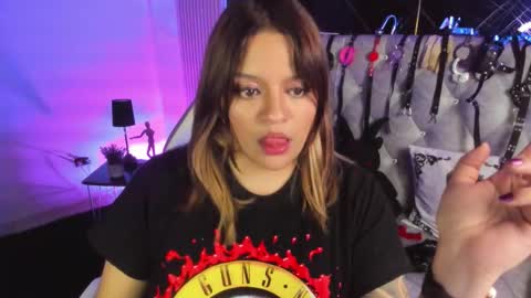 victoria_floyd1 online show from January 12, 2026, 10:04 pm