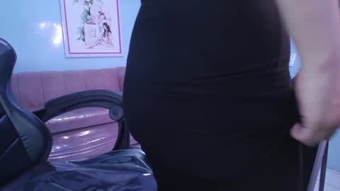 Victoria online show from September 18, 2025, 1:35 pm