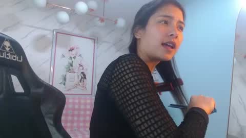 Snapshot of victoria_hernandez_t chatting on July 31, 2026, 1:21 pm Victoria online show from July 31, 2026, 1:21 pm