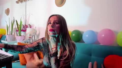 Victoria  online show from February 16, 2025, 12:52 am