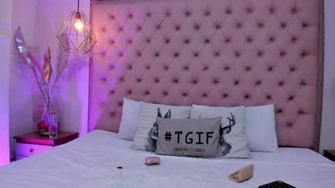 victoria_kitt online show from January 7, 2025, 7:06 pm