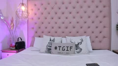 victoria_kitt online show from January 9, 2025, 7:08 pm