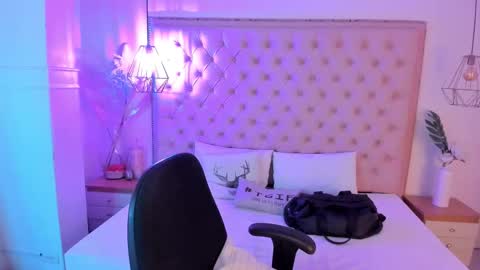 victoria_kitt online show from September 11, 2025, 7:58 pm