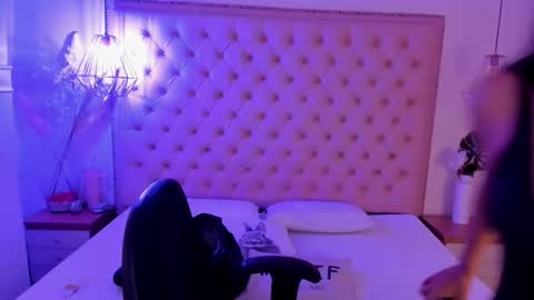 victoria_kitt online show from September 25, 2025, 7:39 pm