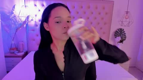 victoria_kitt online show from September 30, 2025, 4:01 pm