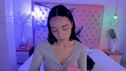 victoria_kitt online show from October 23, 2025, 5:33 pm