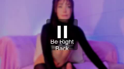 Victoria Laurent online show from November 21, 2025, 1:37 am