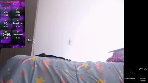 Snapshot of victoria_lehee chatting on December 19, 2024, 1:51 pm Victoria online show from December 19, 2024, 1:51 pm