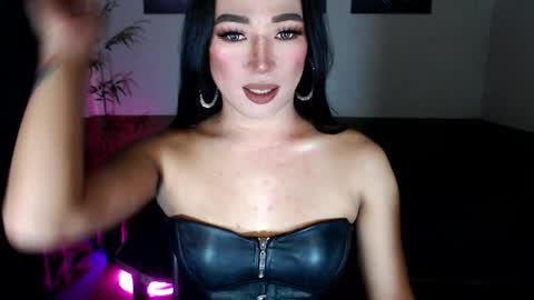 Snapshot of victoria_madness_dominatrix chatting on April 23, 2026, 6:21 pm Victoria online show from April 23, 2026, 6:21 pm