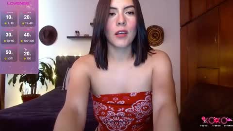 VICTORIA MARTELO online show from December 6, 2024, 4:38 pm