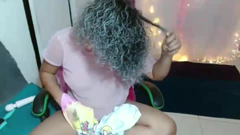 VICKY online show from September 16, 2025, 10:22 pm