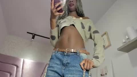 Vicky  online show from July 31, 2026, 12:54 am