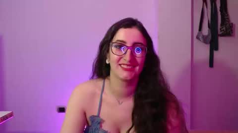 Snapshot of victoria_riider chatting on September 20, 2025, 9:27 pm Victoria online show from September 20, 2025, 9:27 pm