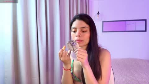 Snapshot of victoria_stern chatting on October 6, 2025, 2:25 pm Victoria online show from October 6, 2025, 2:25 pm