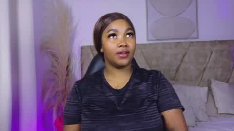 Snapshot of victoria_withmore chatting on June 15, 2026, 11:23 am Victoria online show from June 15, 2026, 11:23 am