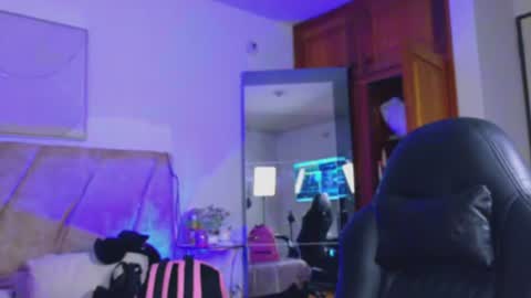 Snapshot of victoria_withmore chatting on June 24, 2026, 12:15 pm Victoria online show from June 24, 2026, 12:15 pm