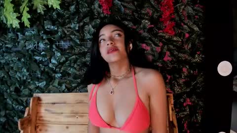 victoriaa2_doll online show from November 20, 2025, 12:16 pm