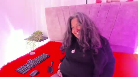 victoriaa_anderson_ online show from May 11, 2026, 3:51 pm