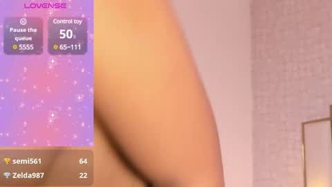 Victoria Sofia online show from February 1, 2025, 1:23 am