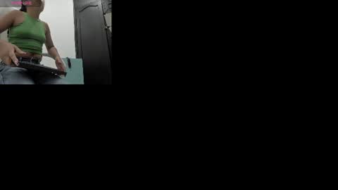 Snapshot of victoriaa_millers chatting on July 26, 2026, 6:59 pm Victoria Sofia online show from July 26, 2026, 6:59 pm
