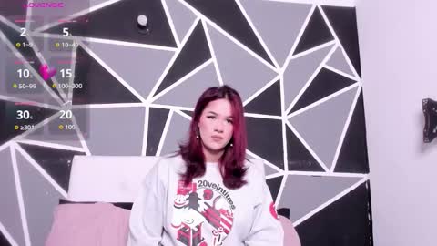 Snapshot of victoriaa_zans chatting on October 11, 2025, 10:25 am Victoria Zans online show from October 11, 2025, 10:25 am