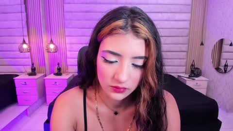 victoriaablair online show from May 16, 2026, 7:45 pm