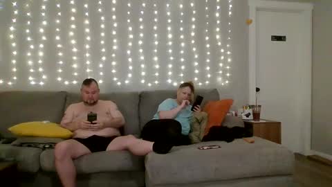 Victoria and Jesse online show from October 11, 2025, 2:59 pm