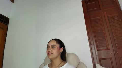 Victoria online show from January 24, 2025, 2:39 am