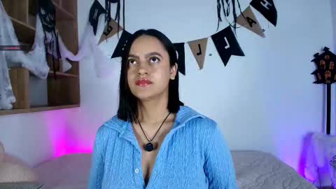 Victoria online show from October 28, 2025, 11:03 am